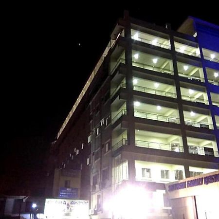 Hotel Santoshi Hometel Raichur Dış mekan fotoğraf