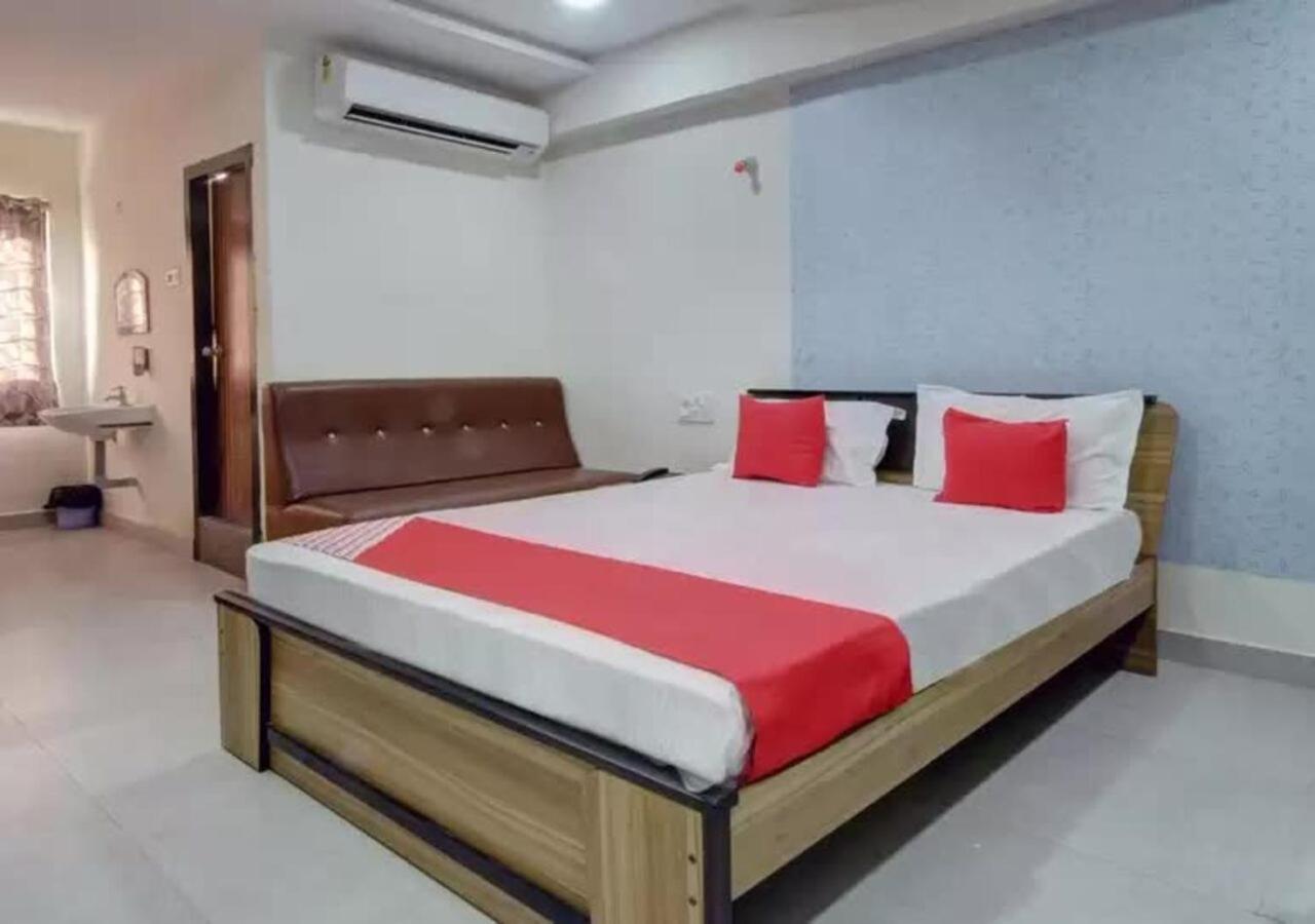 Hotel Santoshi Hometel Raichur Dış mekan fotoğraf
