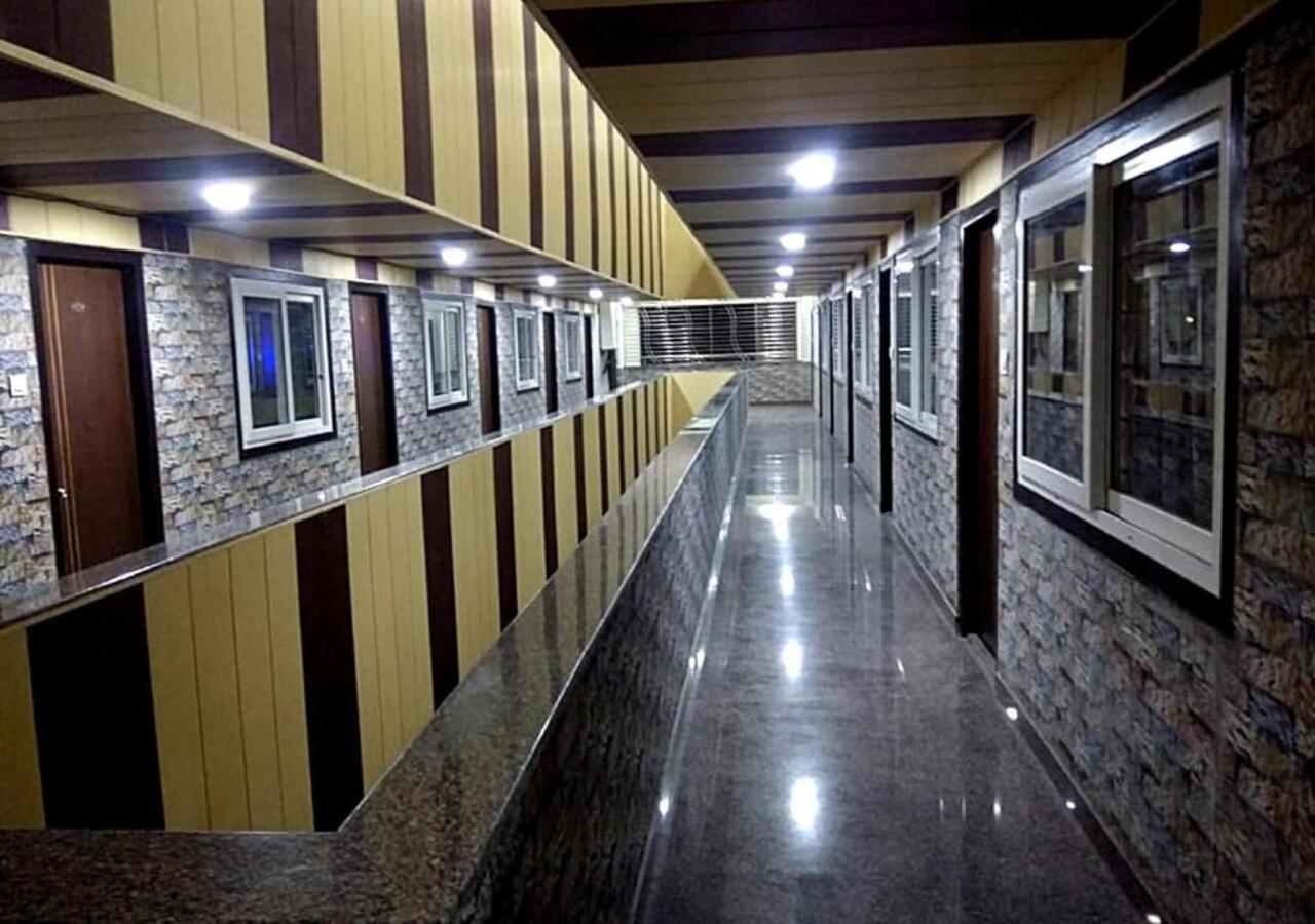 Hotel Santoshi Hometel Raichur Dış mekan fotoğraf